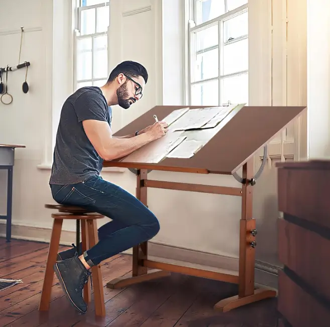 bureau de travail incliné pour dessiner